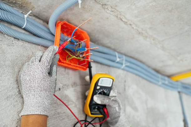 Best Emergency Electrical Repair  in Arden Hills, MN